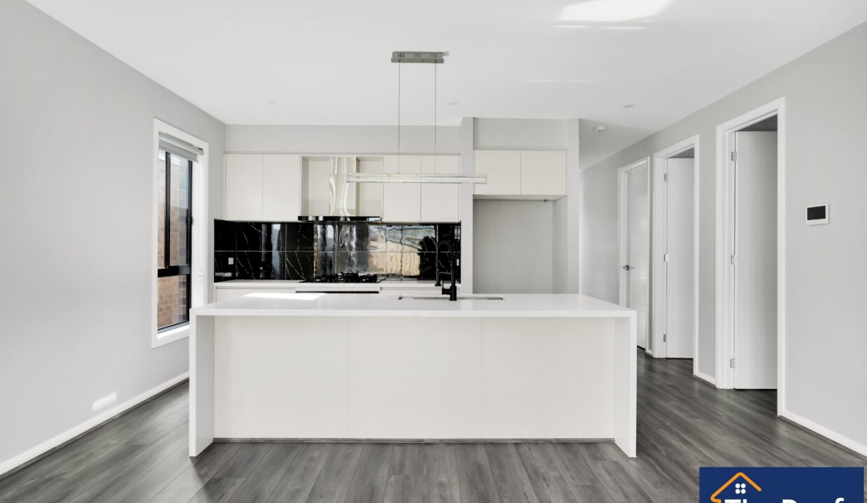 135483128__1739420448-135483128__1739420159-164474-011