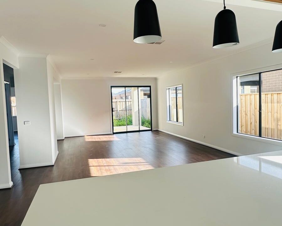 156178662__1756885740-156178662__1753066695-63703-8photo