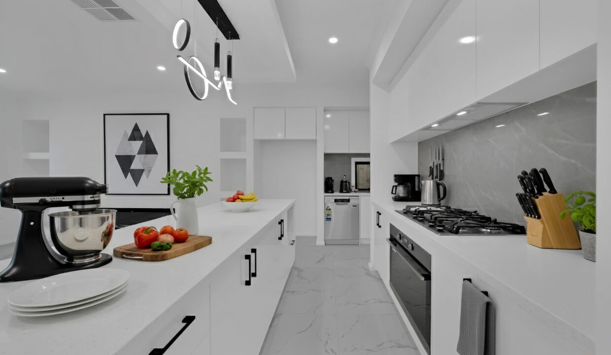 162743790__1757392164-76402-OSMEDIA-10A