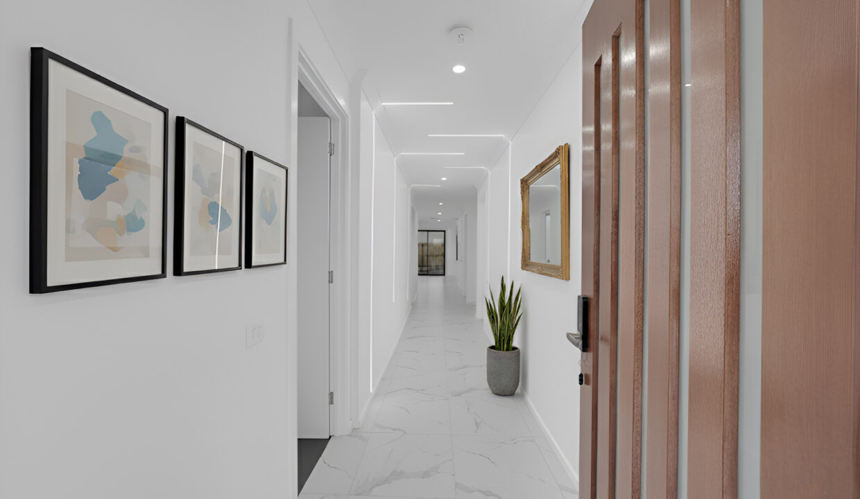 162743847__1757392173-88590-OSMEDIA-15A