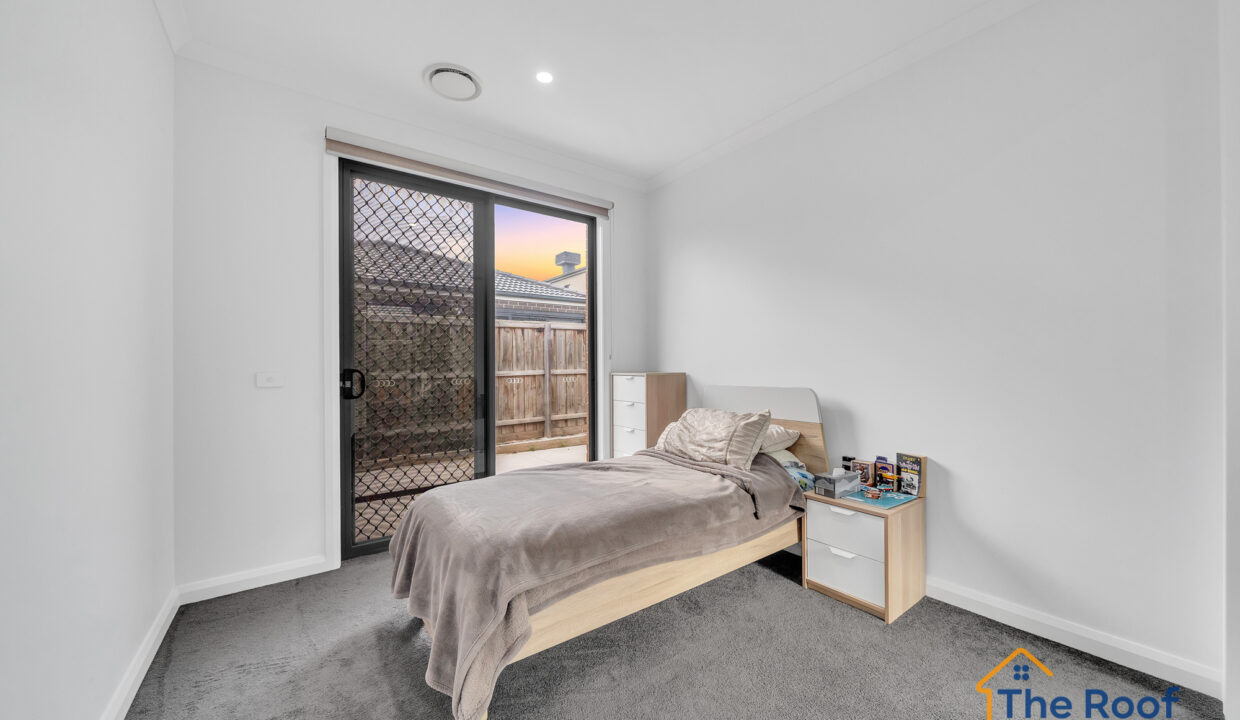 166817283__1759805245-76675-OSMEDIA-17