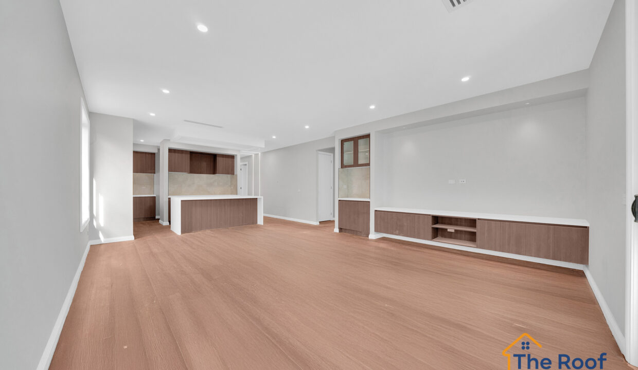 167608947__1760312119-30440-OSMEDIA-131