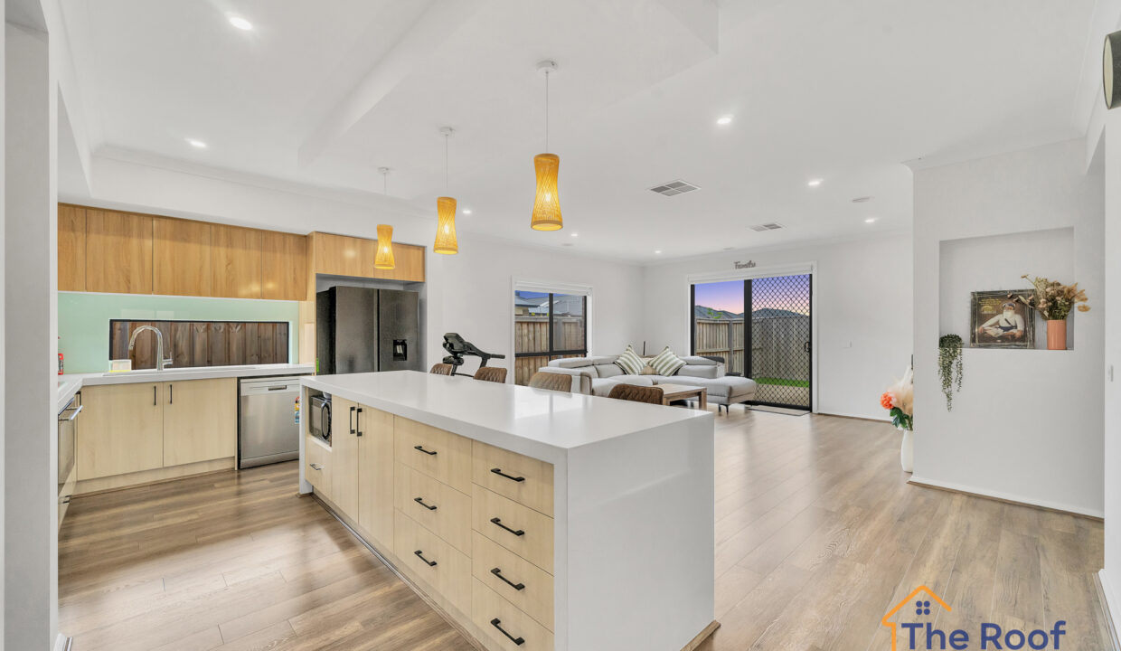 174721649__1763011484-96717-OSMEDIA12