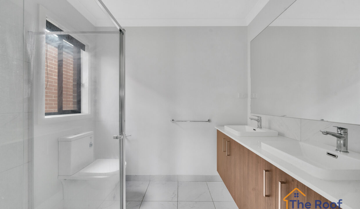 174724845__1763013705-88822-OSMEDIA22