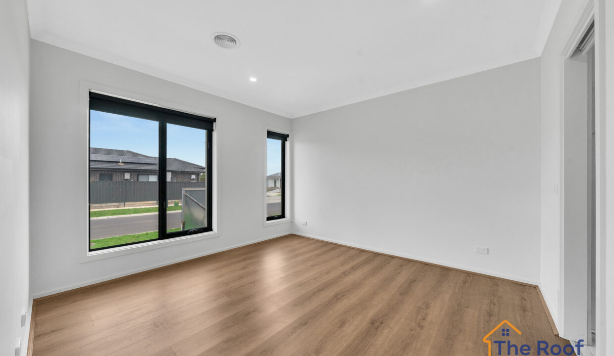 174724850__1763013708-89165-OSMEDIA12