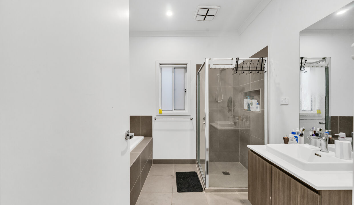 175482322__1763444599-102125-OSMEDIA-16