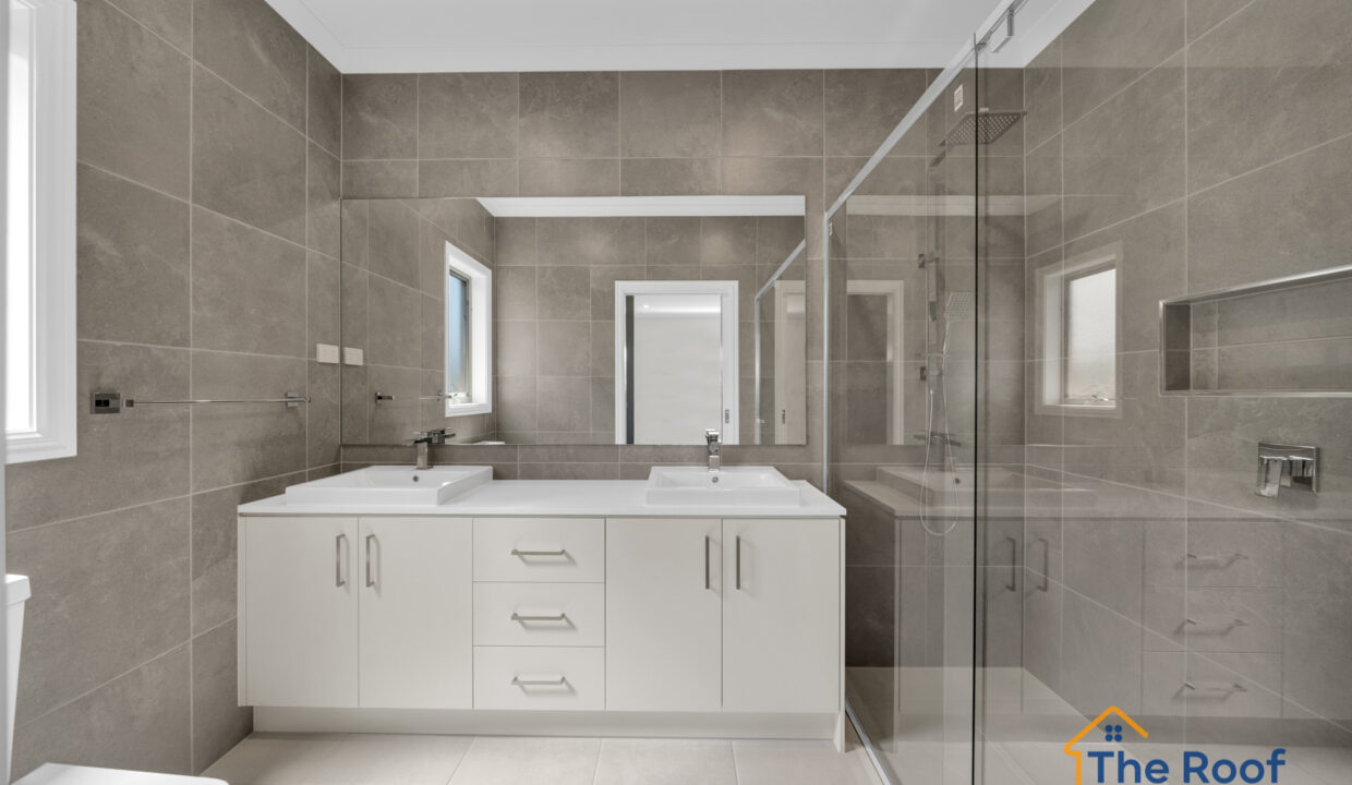 176827211__1764127253-76481-OSMEDIA-6