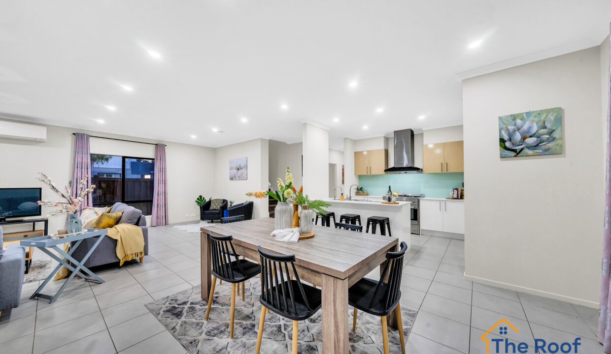 180532343__1766013763-24300-OSMEDIA11