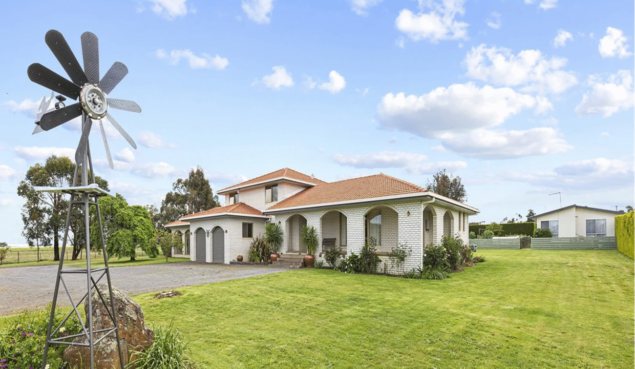 180801327__1766114228-69704-201740892221211112093630-w1980-h1320