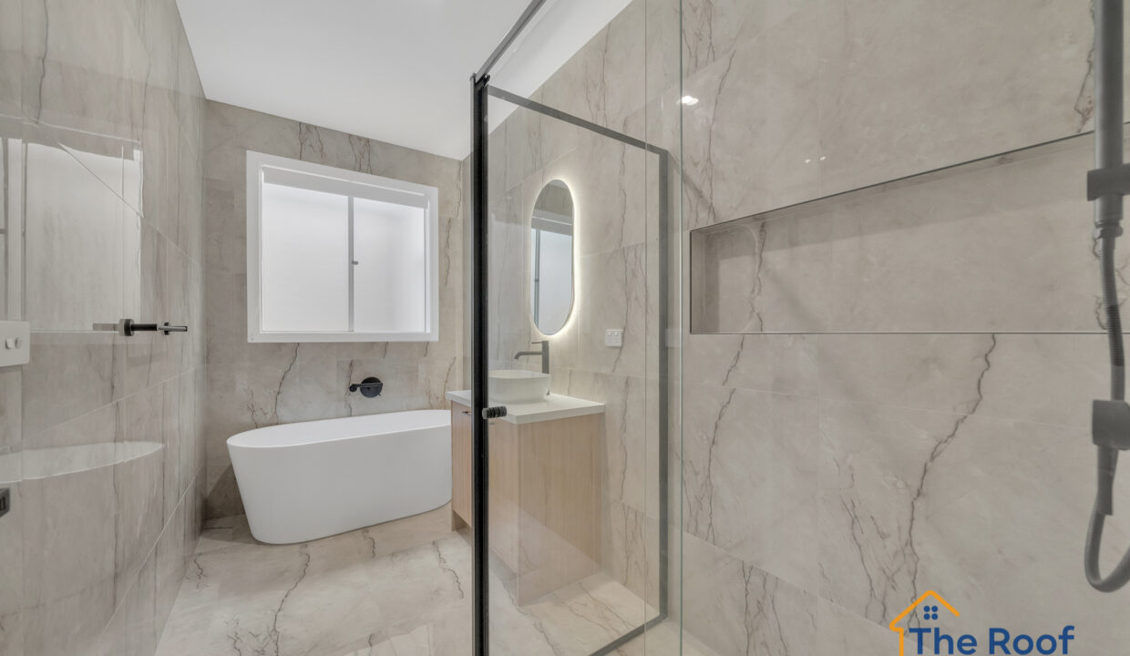 149460615__1748395060-35708-042