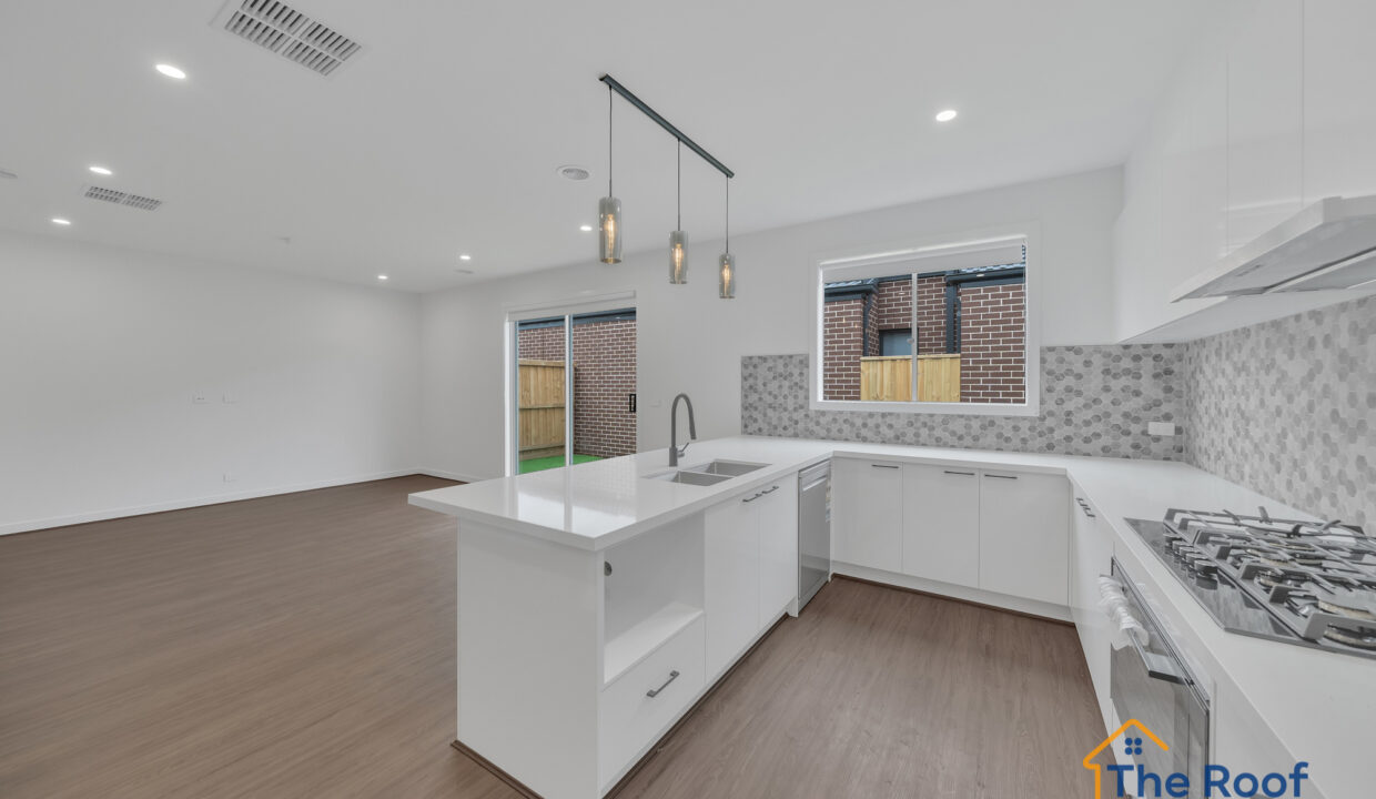 149460676__1748395072-44746-072