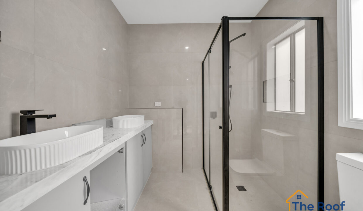 182603216__1768439374-41764-OSMEDIA-2