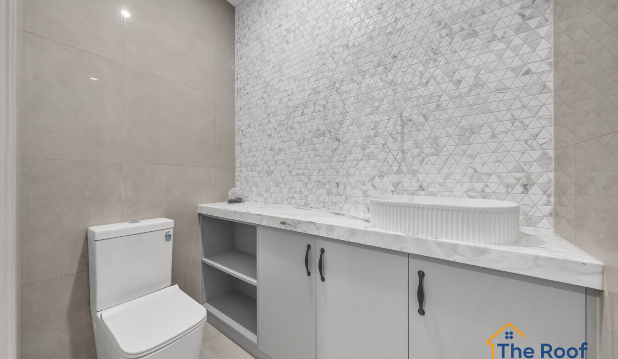 182603227__1768439380-54258-OSMEDIA-5