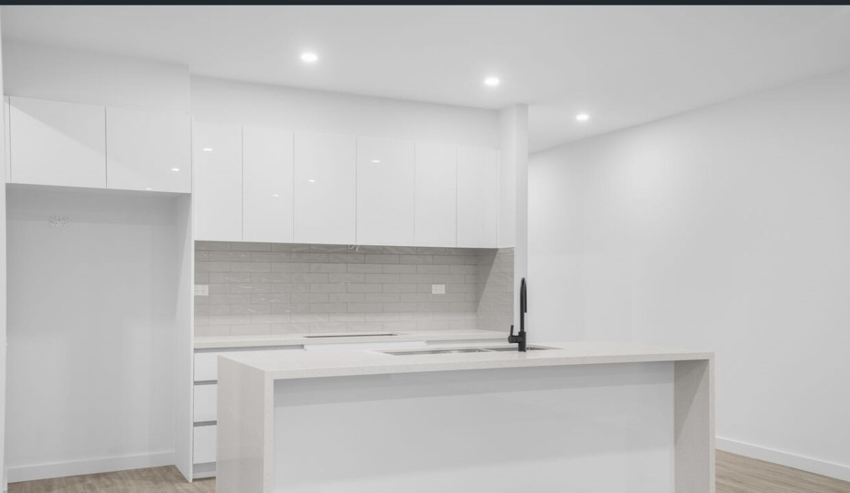 139870947__1742185597-188399-image7