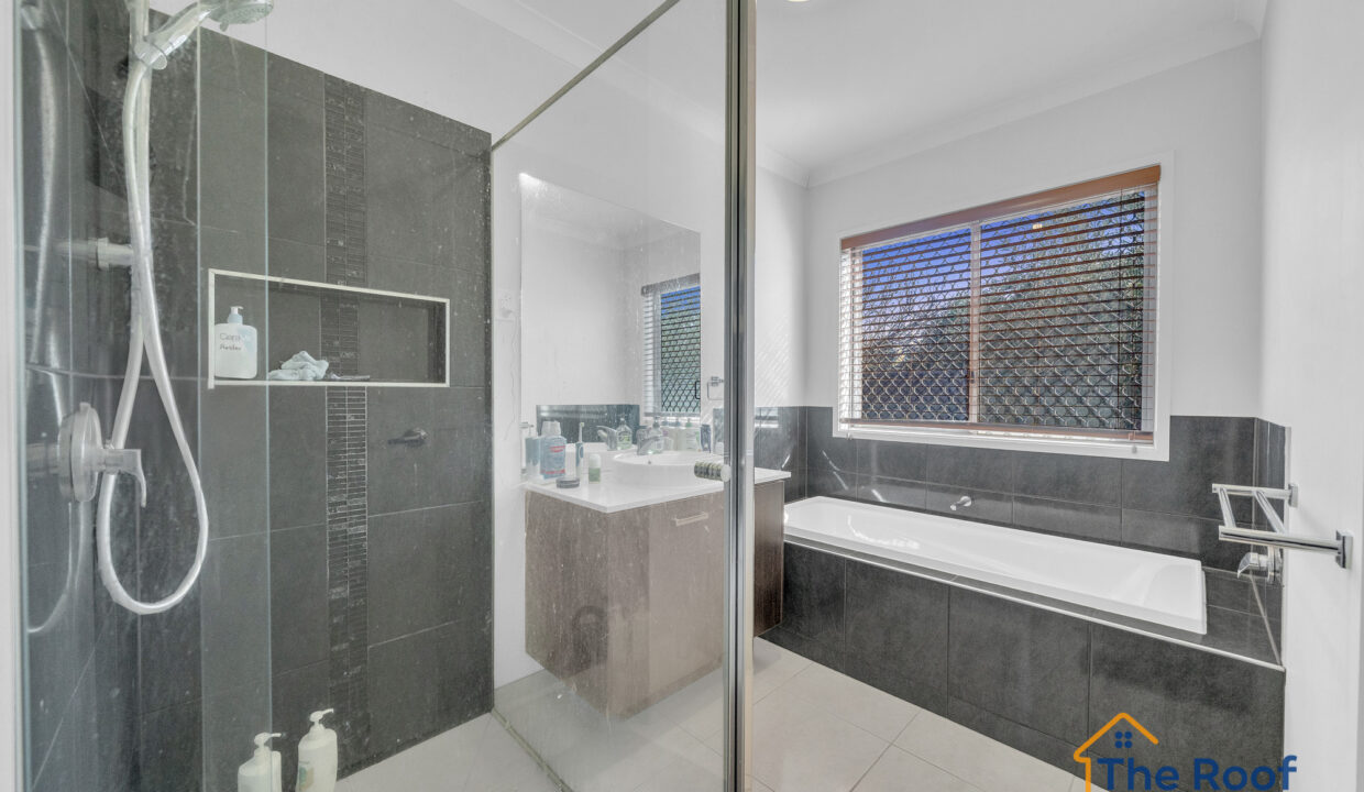 151978790__1750220250-62663-06