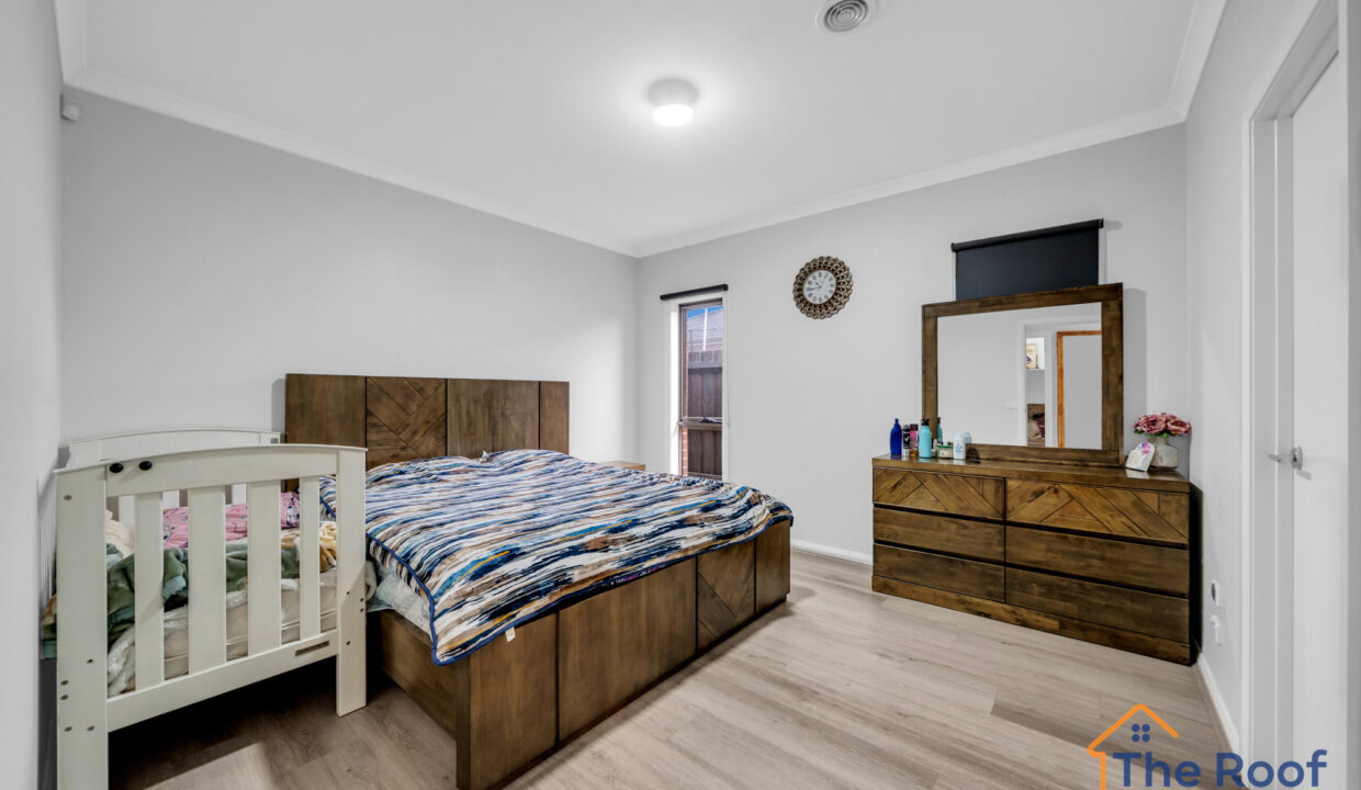 156011851__1752823439-78981-021