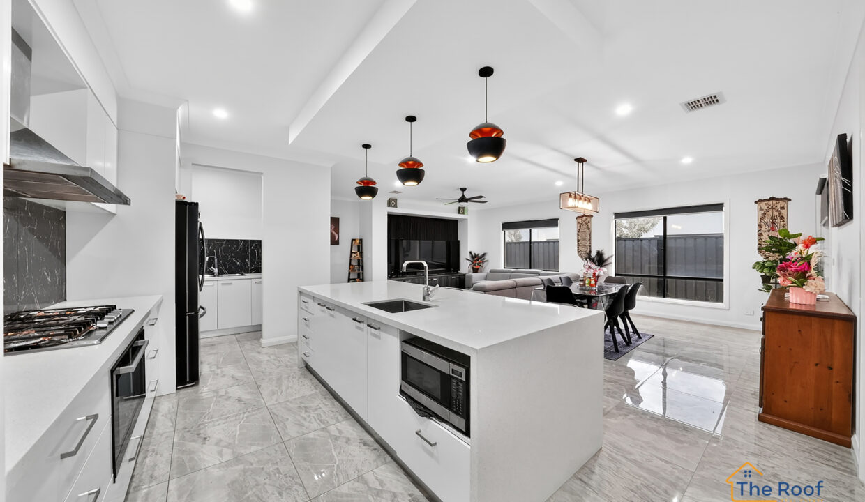 189695026__1772425658-93741-Osmedia-14