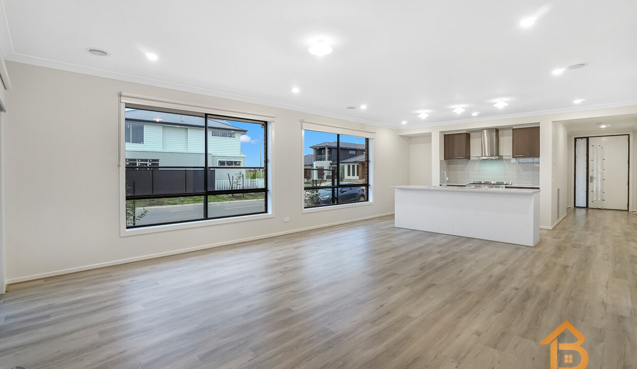 40438c66-6eb3-11ed-8d22-ac6ee66782f7-12716466__1601449358-30009-03