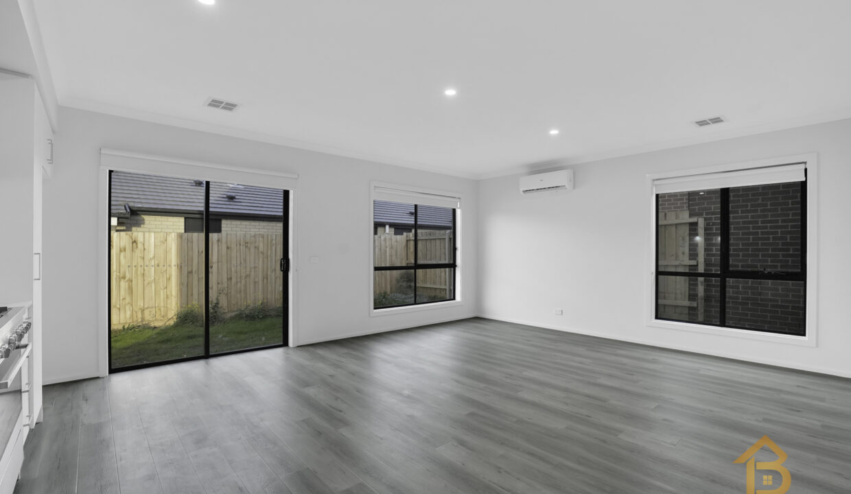 67963597__1689316911-25859-72