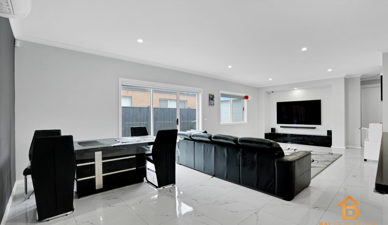 71962120__1695274724-13642-4