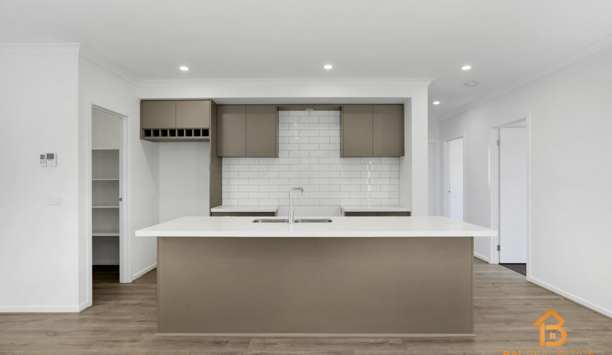 75007608__1698626932-14033-056