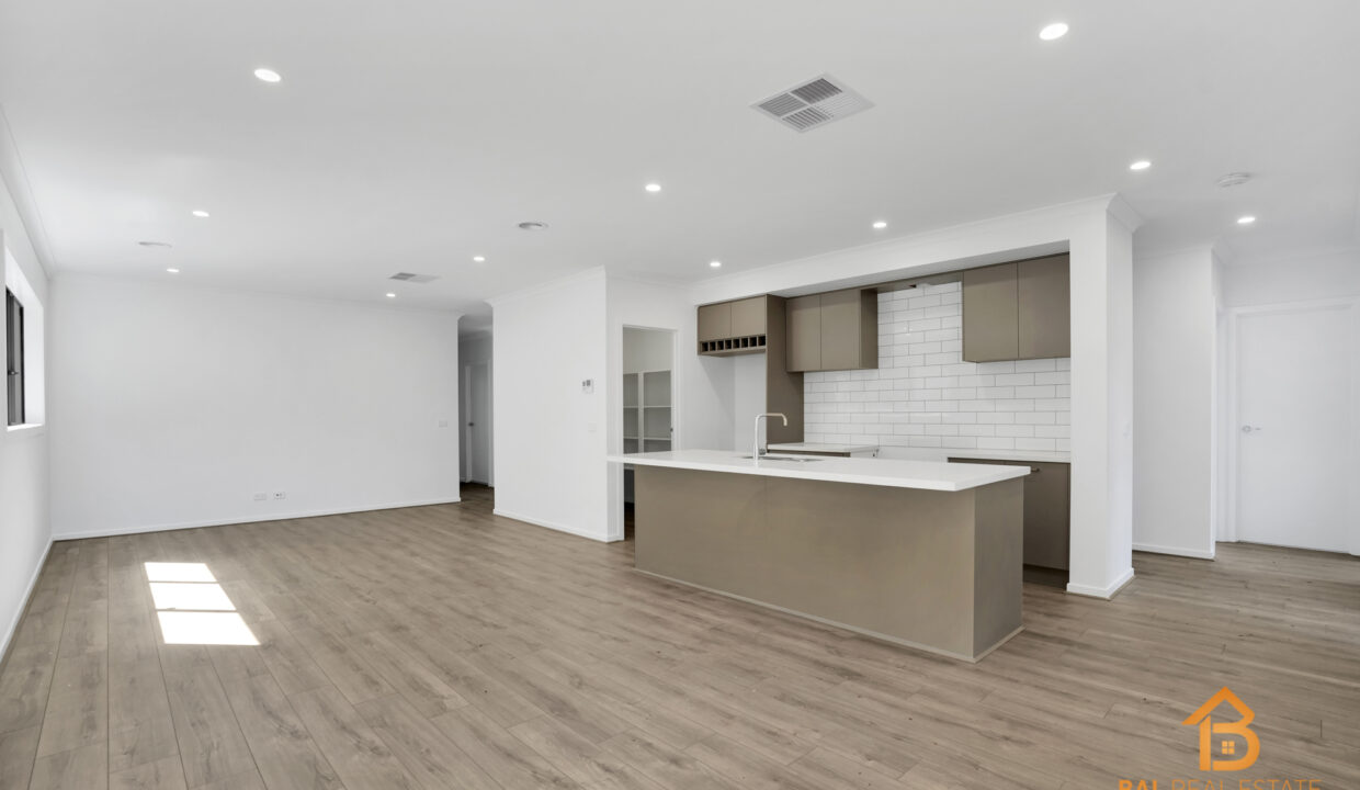 75007613__1698626934-11607-046