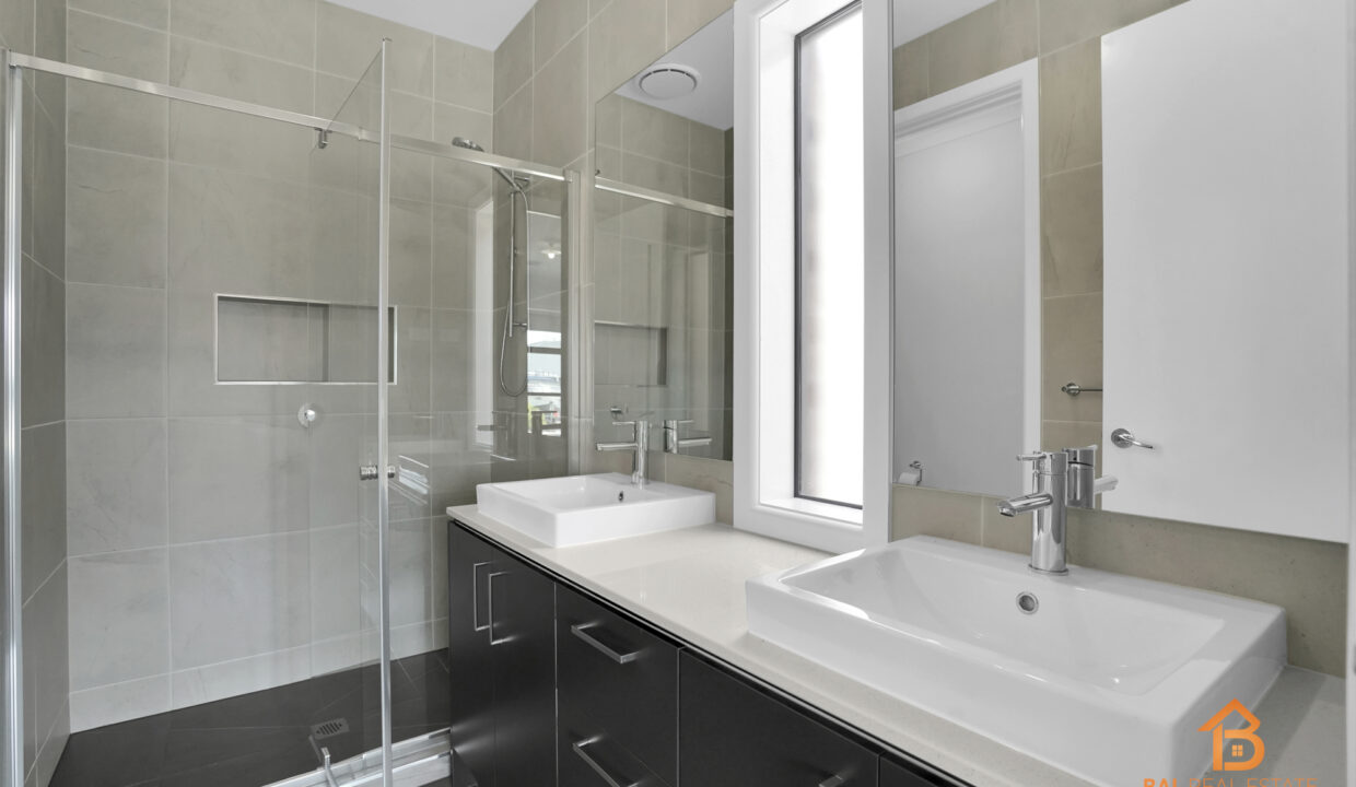 78365376__1702532372-11465-02