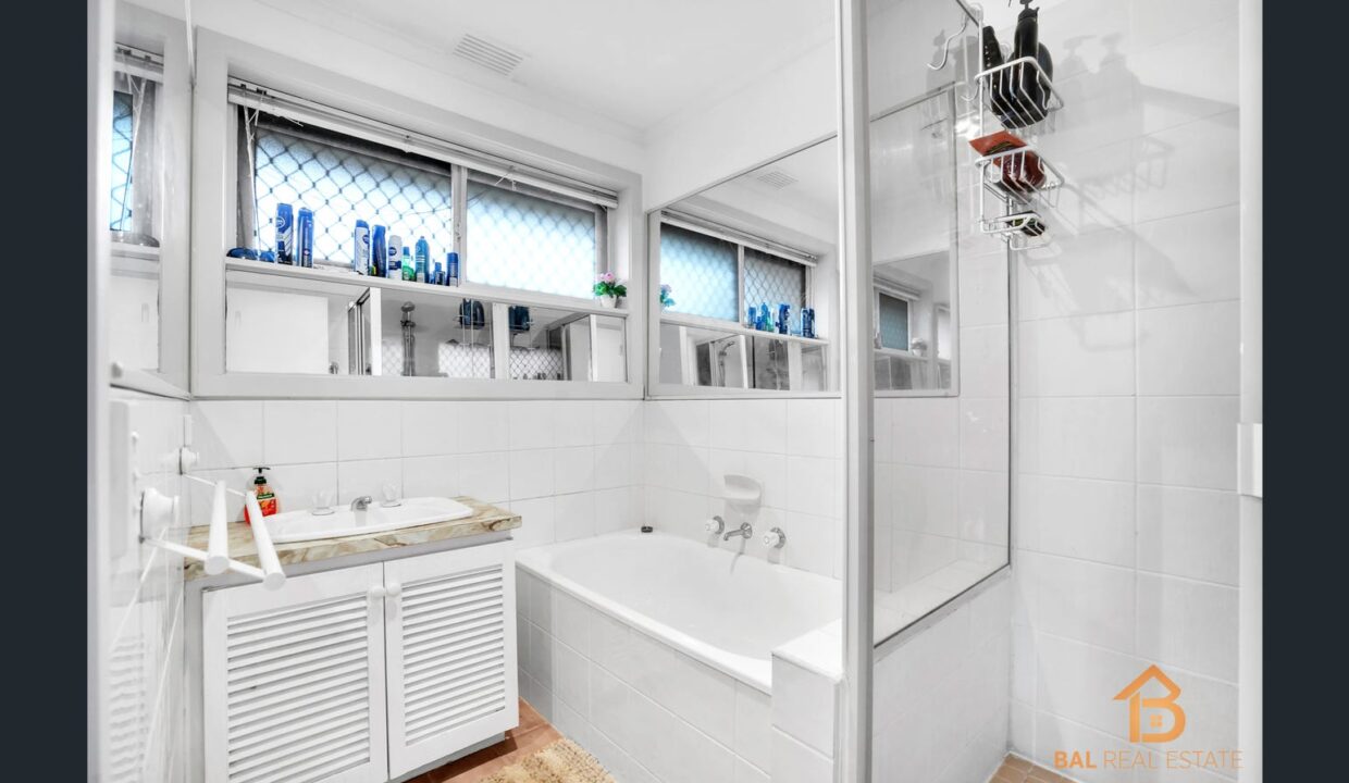 80929796__1707356542-697-image13