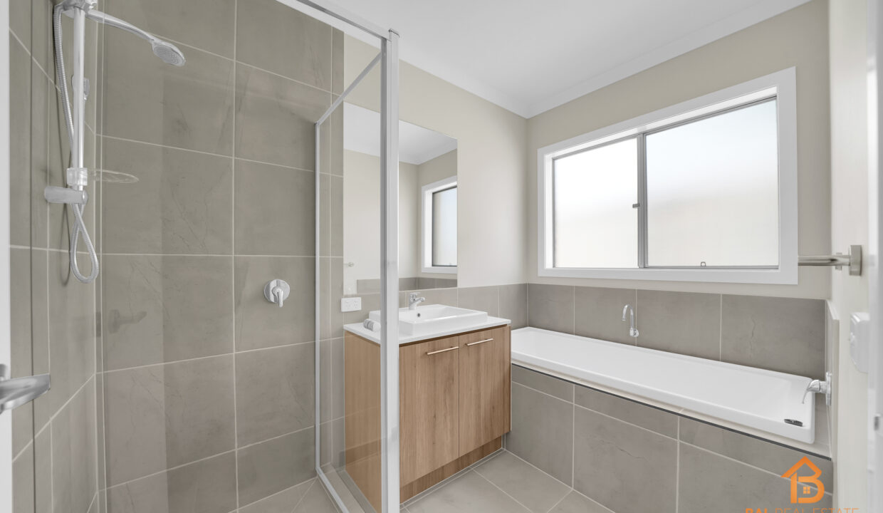 84527092__1710307243-70094-068