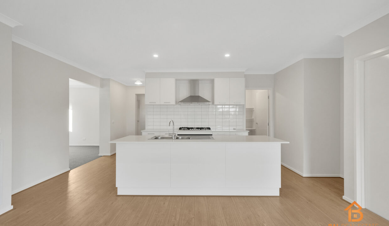 90800206__1715908453-48667-0511