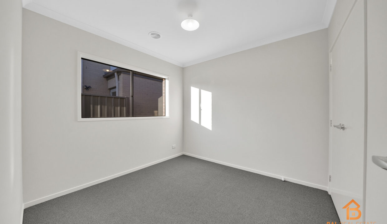 90800212__1715908457-38434-0711