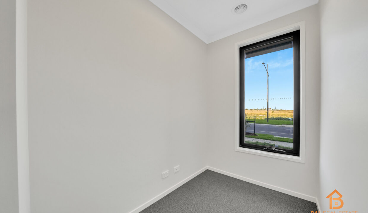 90800219__1715908462-48678-01010