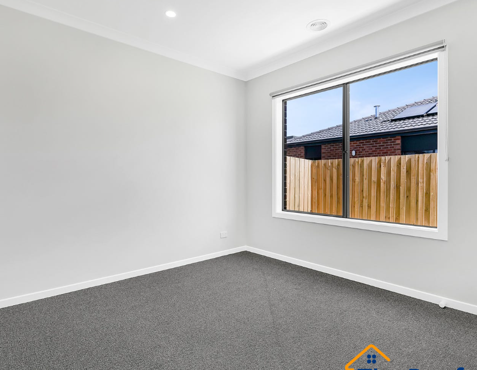 98061484__1720508967-98061484__1720508904-105327-37surin4