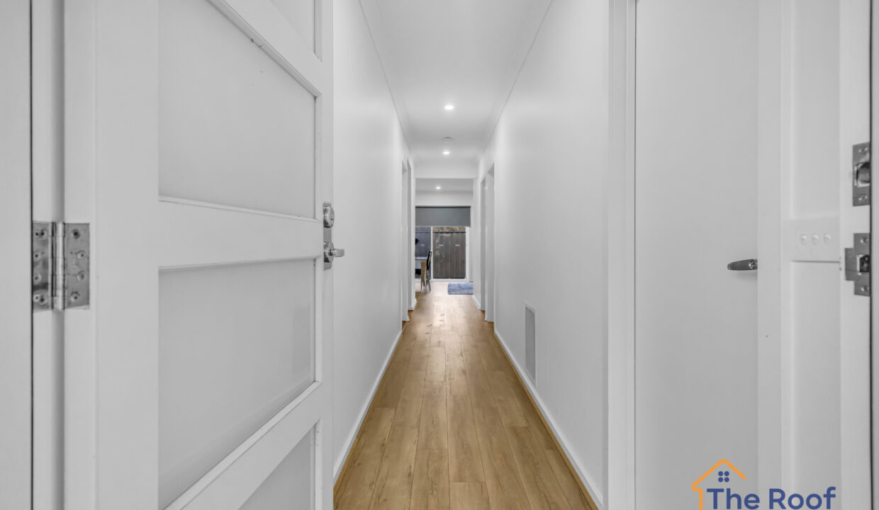 167051567__1759895400-72126-OSMEDIA-13