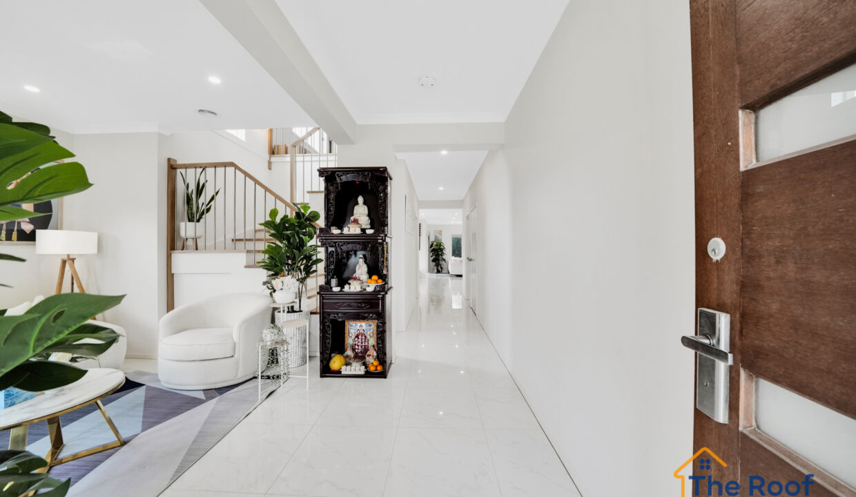 195320566__1775185452-219645-OSMEDIA-2