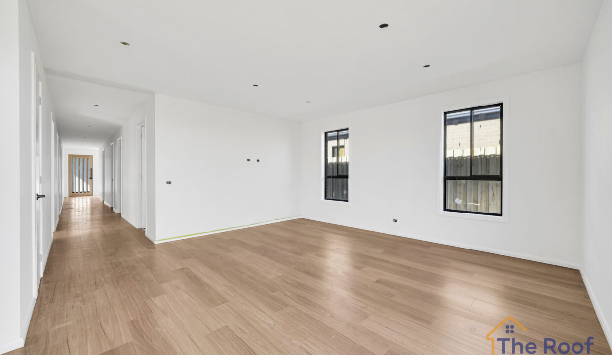 196258995__1775793532-76560-OSMEDIA131