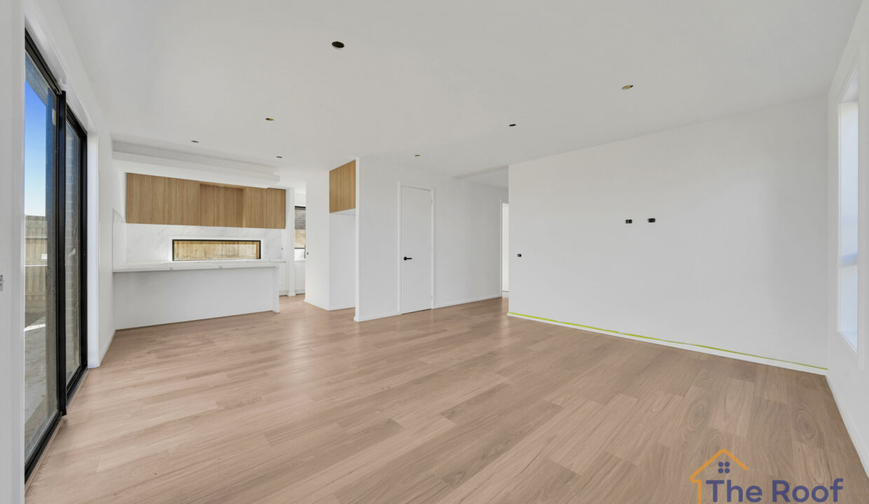 196259008__1775793536-76832-OSMEDIA111