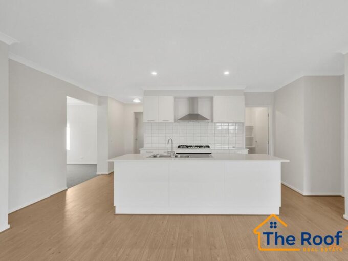 90 MCKINLEY DRIVE, TRUGANINA VIC 3029