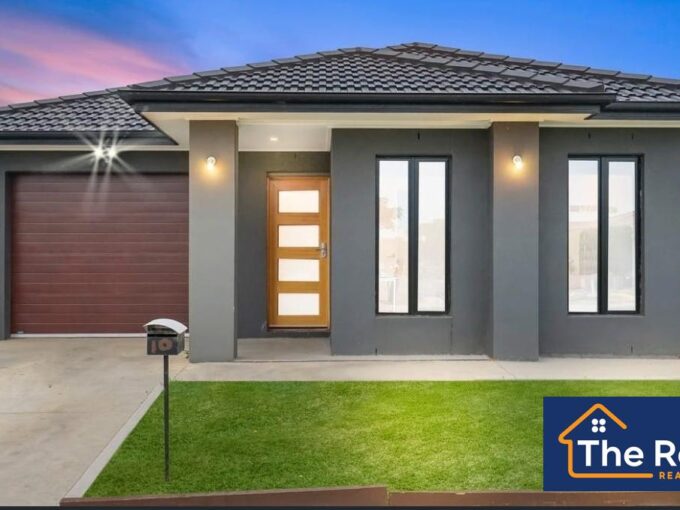 10 Newlands Avenue, WEIR VIEWS VIC 3338