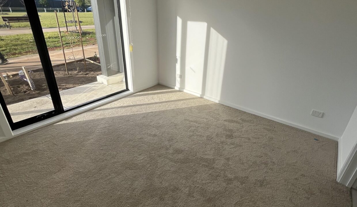 64b4c5b0-6eb3-11ed-aeae-8112a23ef8cf-56841413__1657507888-56841413__1657507589-2449-16Odsal-2