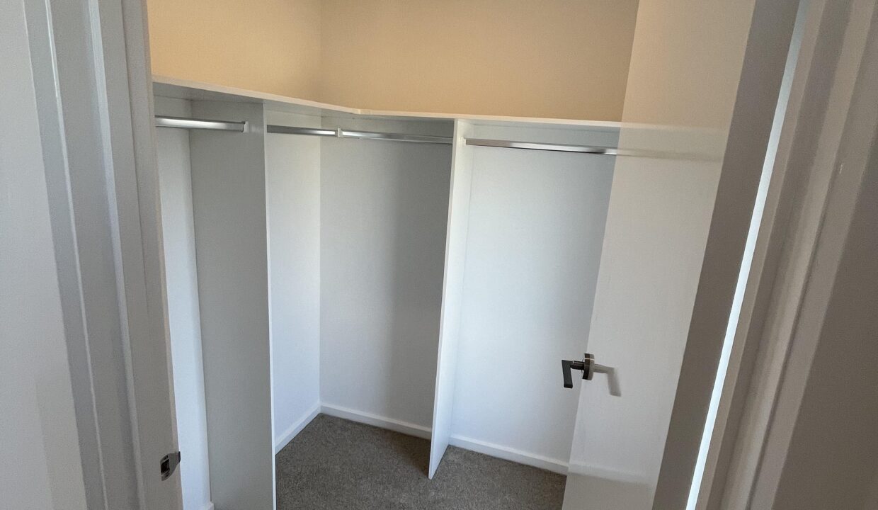 65fdc00c-6eb3-11ed-889f-a38d664bf7a2-56842521__1657508860-56842521__1657508799-404-16Odsal-11