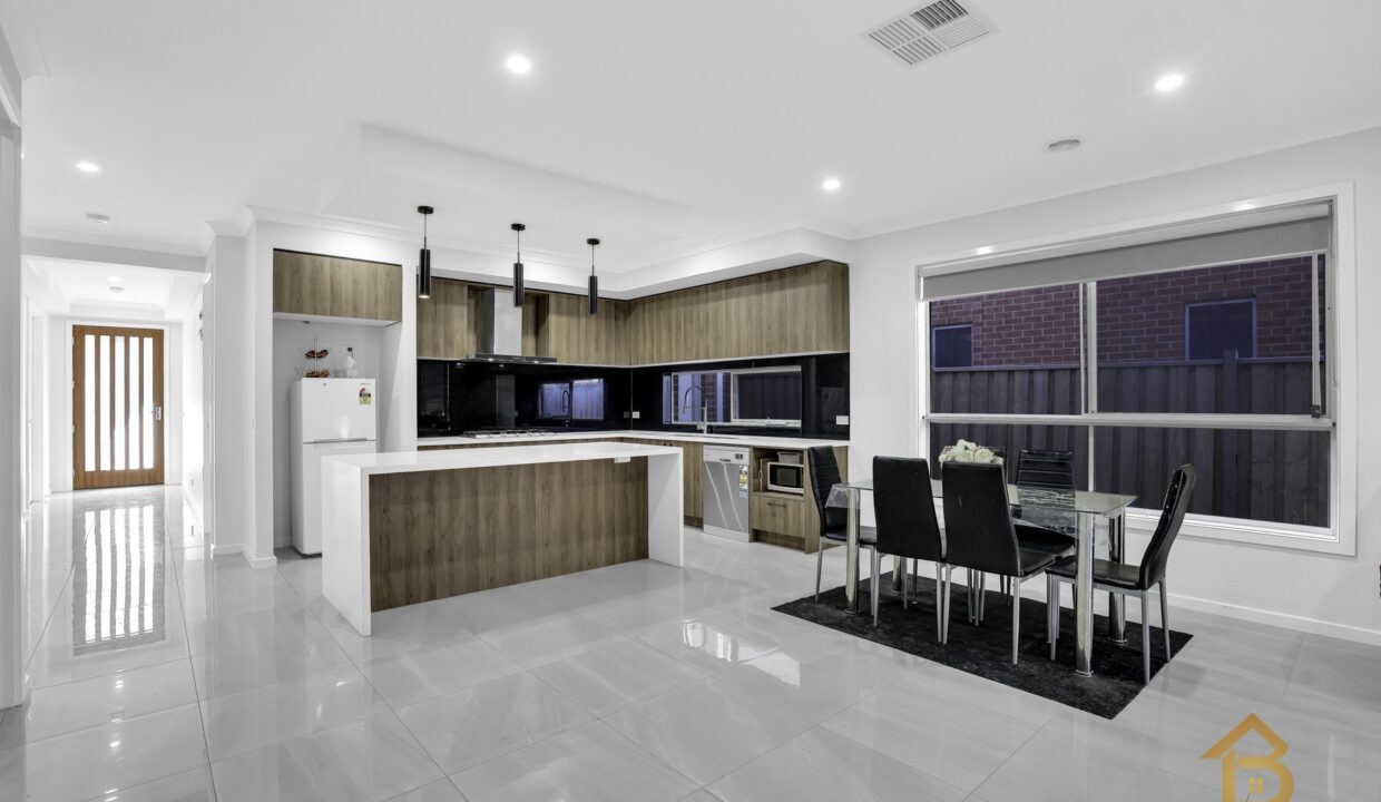 68599583__1690769535-11260-9