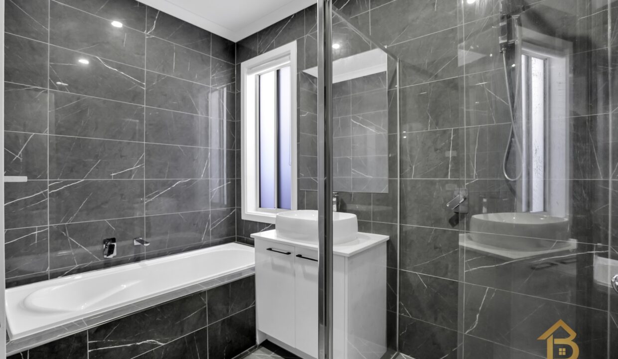 68599598__1690769566-16100-6