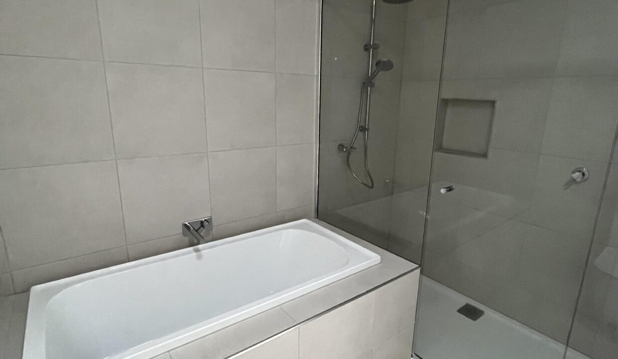 69e55cac-6eb3-11ed-8e0d-b03177546249-58549258__1661392249-58549258__1661392110-12013-Photo12