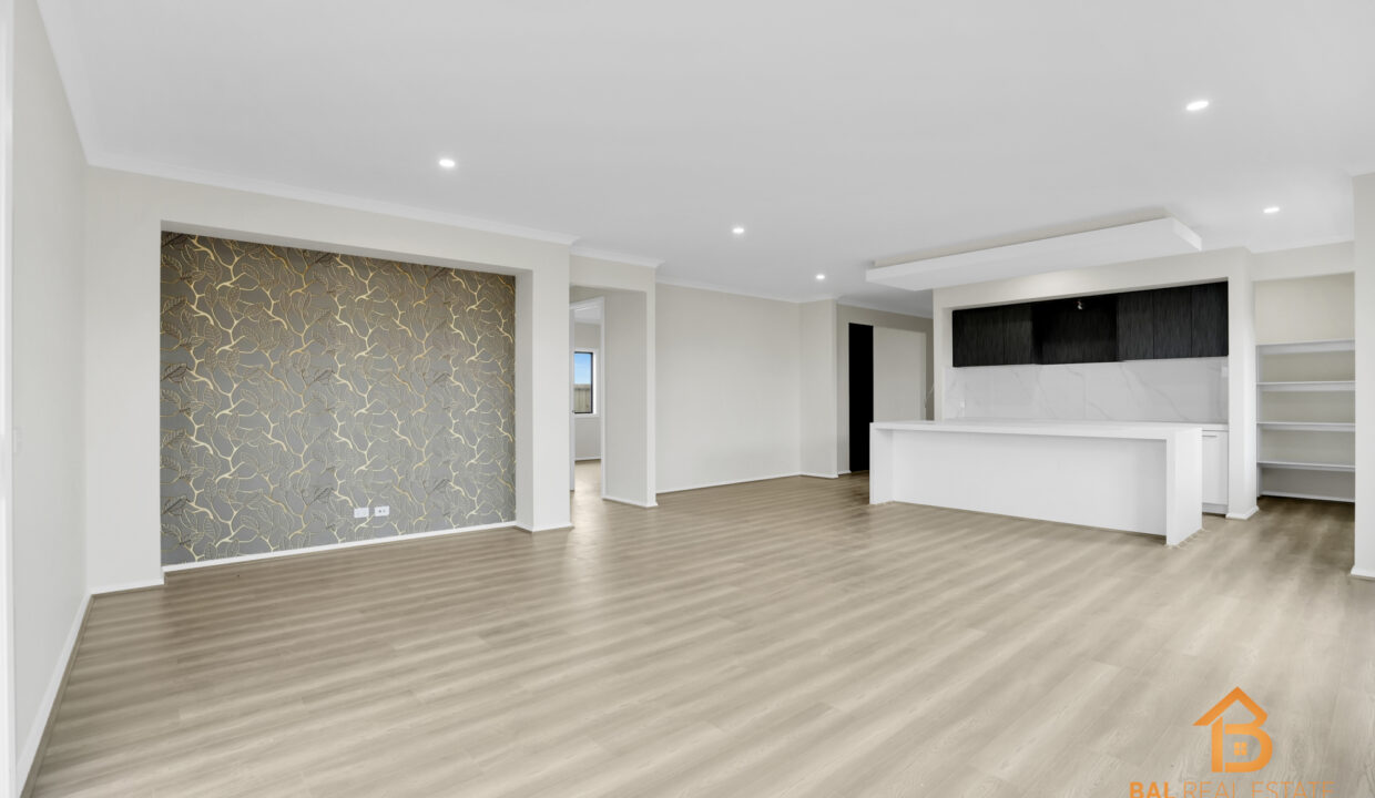 73111547__1696483227-4955-011