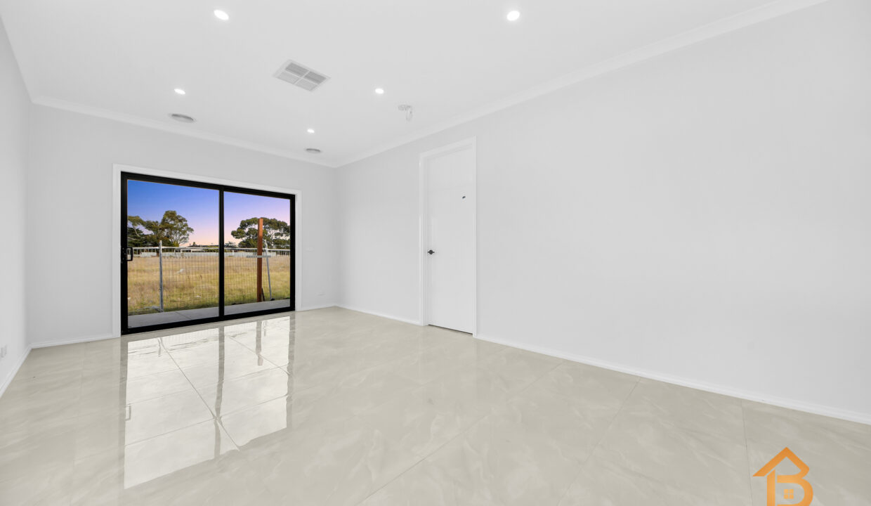 77919089__1701850190-1514-12