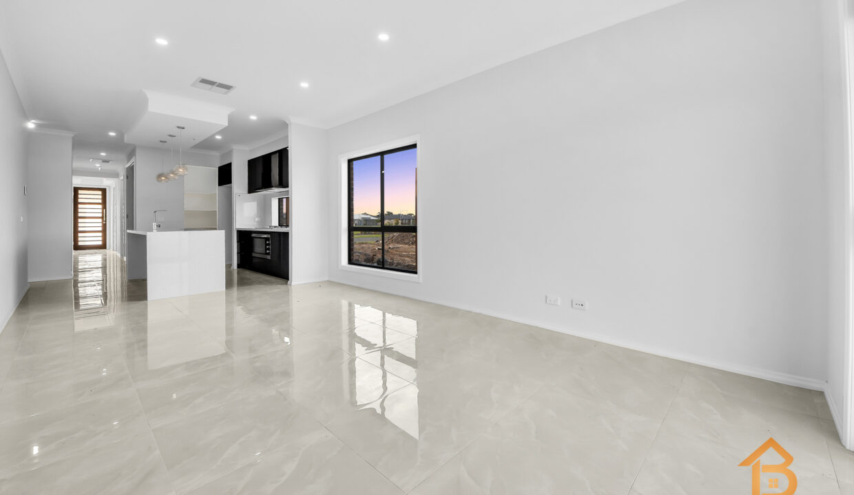 77919093__1701850197-32700-9-3