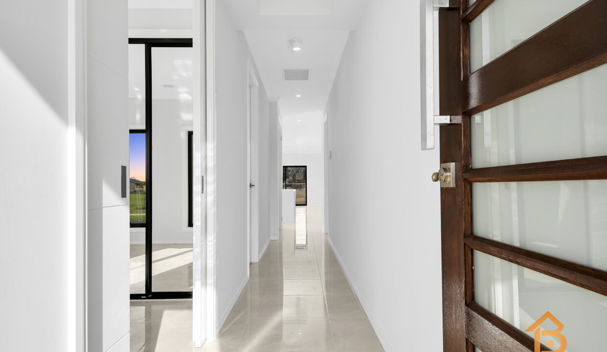 77919094__1701850199-8581-8-2