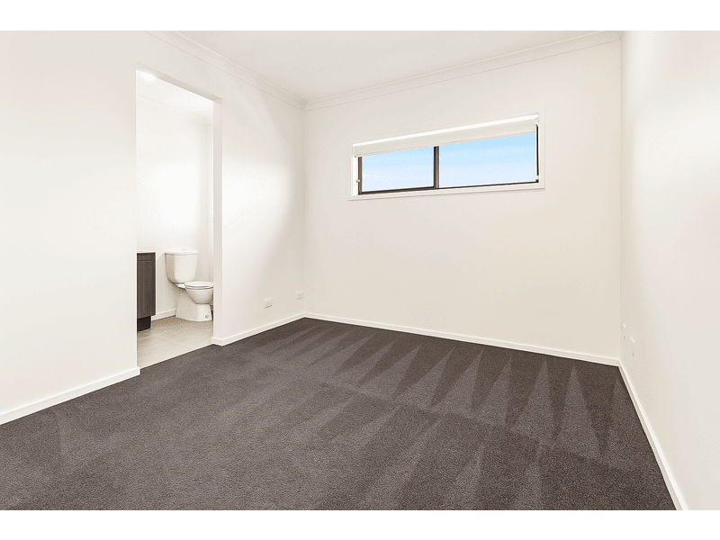 206374500__1781768150-107912-27flanaganst5